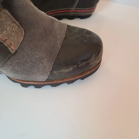 Sorel Cate The Great Wedge Tall Stylish Lace-Up Boots with Red Stitching - Picture 9 of 14